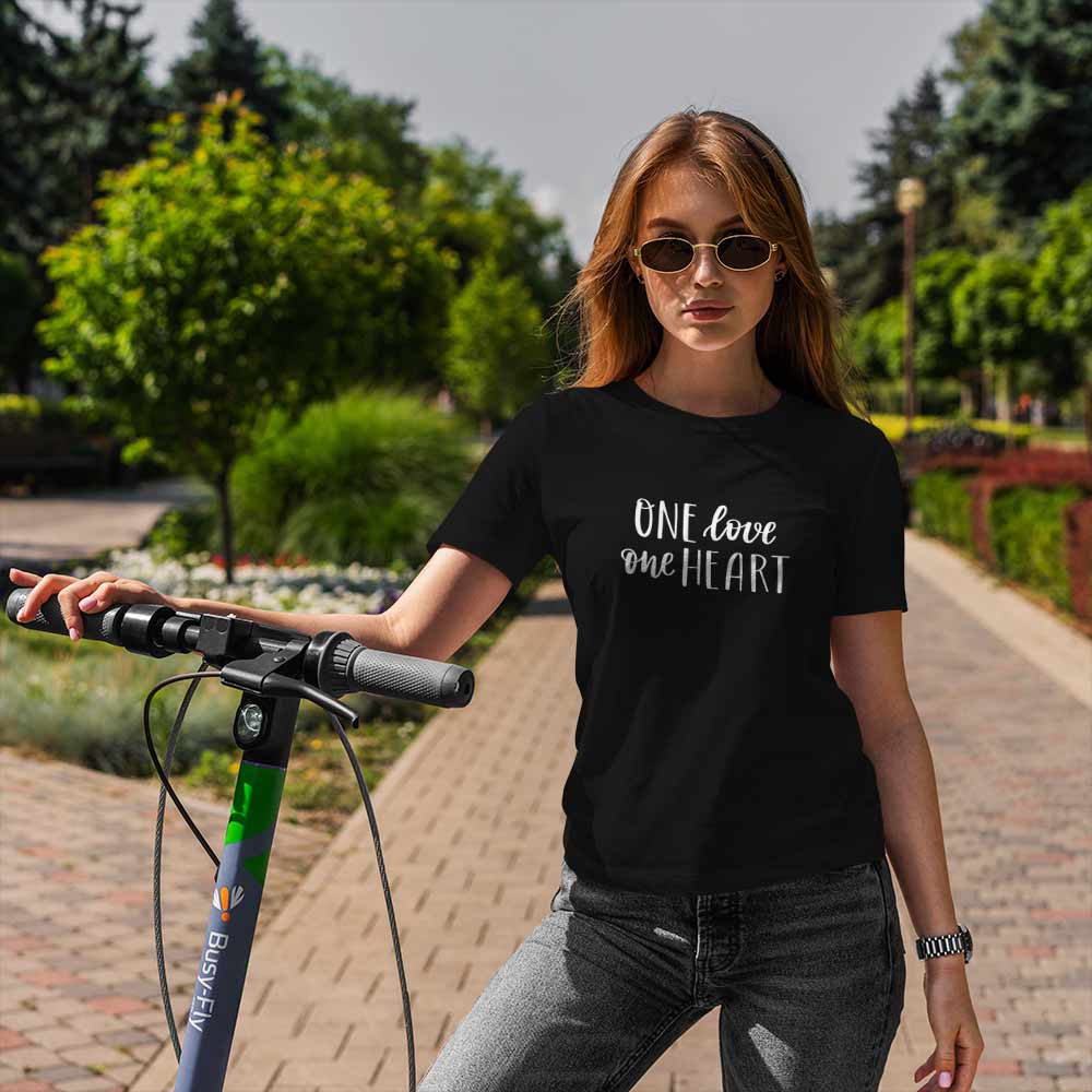 Women’s cotton T-shirt, Soft cotton women’s tee , Breathable women’s T-shirt, Comfortable casual wear for women, Everyday cotton shirt for women, Versatile women’s T-shirt, Stylish women’s top