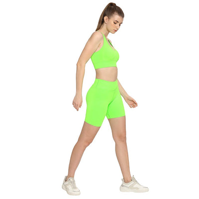 Stretchy yoga shorts,High-performance activewear,
Women's gym wear set,
Supportive sports bra,
Exercise set for women